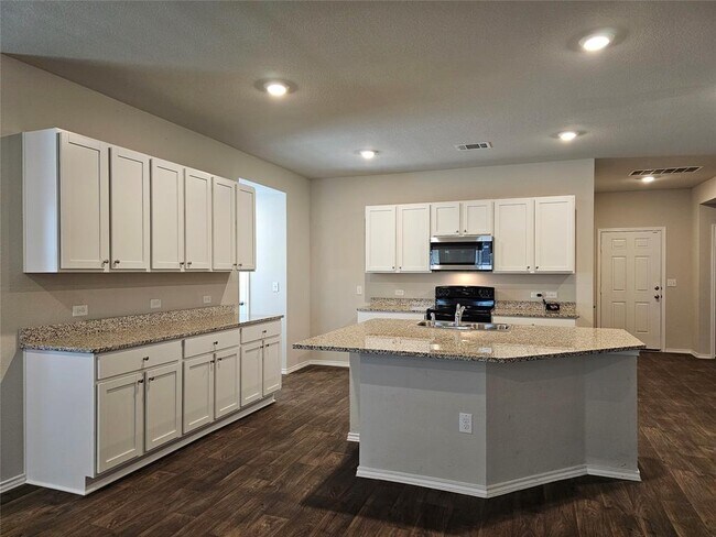 5816 Berriweather Dr in Austin, TX - Building Photo - Building Photo