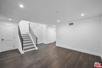 1486 Palisades Dr in Los Angeles, CA - Building Photo - Building Photo