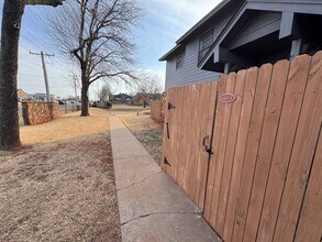 14403 N Pennsylvania Ave in Oklahoma City, OK - Building Photo - Building Photo