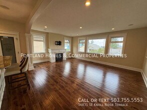 16831 SE Knoll Ridge Terrace in Portland, OR - Building Photo - Building Photo