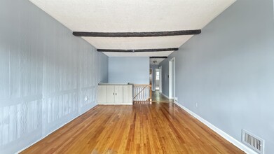 328 Danforth Ave in Jersey City, NJ - Building Photo - Building Photo