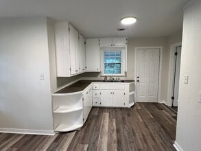 630 Hoover St in Malvern, AR - Building Photo - Building Photo