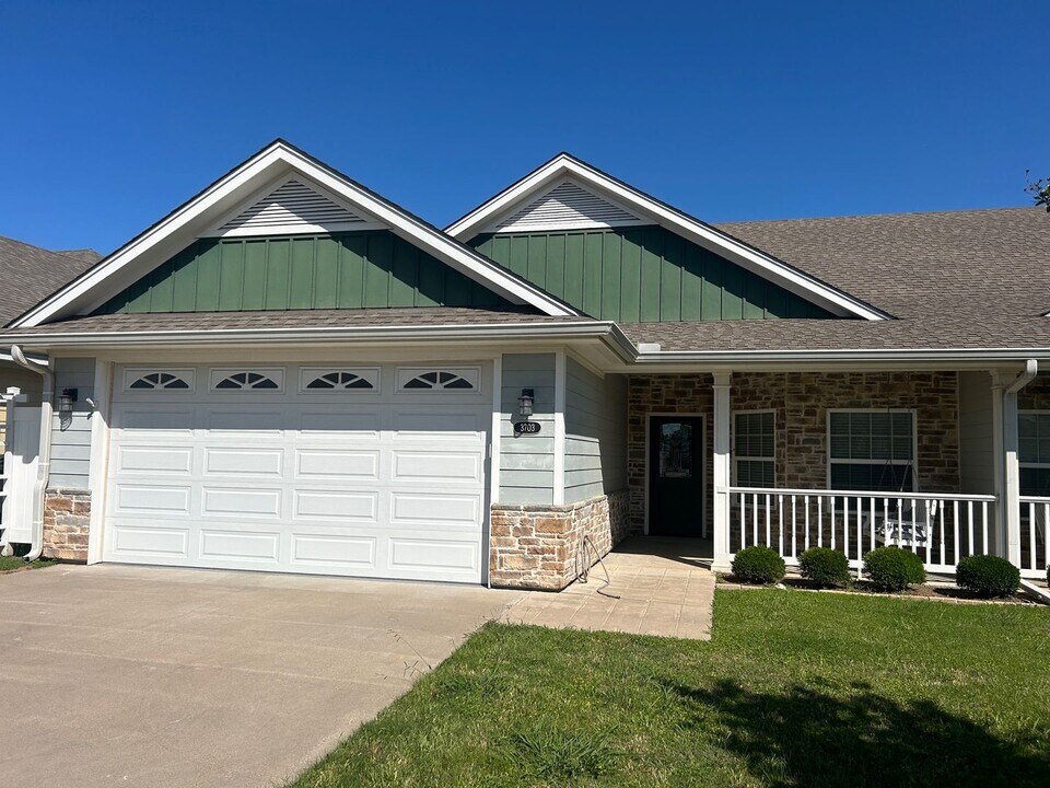 3703 Vista Cove Dr in Waco, TX - Building Photo