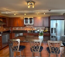 10 Ocean Ave in Revere, MA - Building Photo - Building Photo