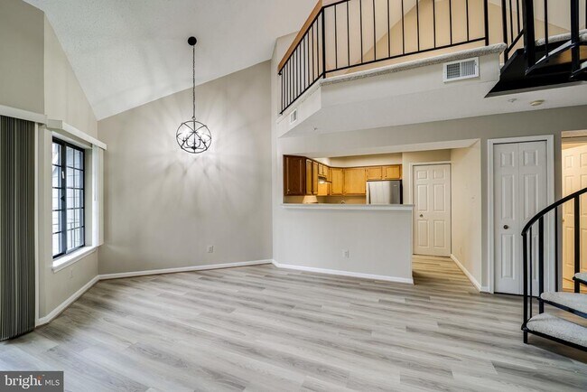 7005 Birkenhead Pl in Alexandria, VA - Building Photo - Building Photo