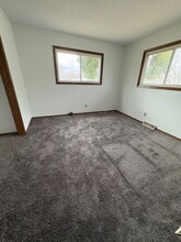 2712 Harvey St in La crosse, WI - Building Photo - Building Photo