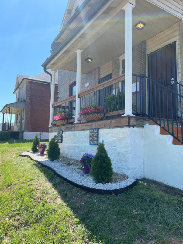 property at 1419 Clara Ave