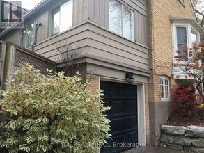 29 Highbourne Rd in Toronto, ON - Building Photo - Building Photo