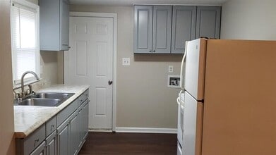 568 Gantt St in Mooresville, NC - Building Photo - Building Photo