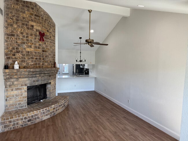 506 Augustine Dr in Euless, TX - Building Photo - Building Photo