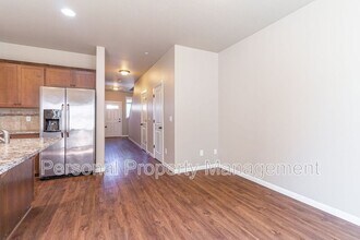7613 NE 31st Cir in Vancouver, WA - Building Photo - Building Photo