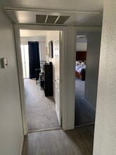 1331 W Baseline Rd in Mesa, AZ - Building Photo - Building Photo
