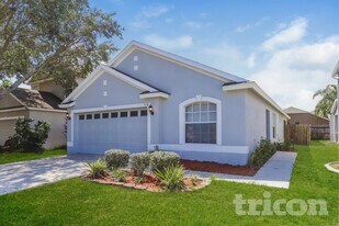 8318 Night Owl Ct in New Port Richey, FL - Building Photo