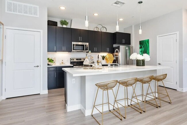 The Hendry in Henderson, NV - Foto de edificio - Building Photo