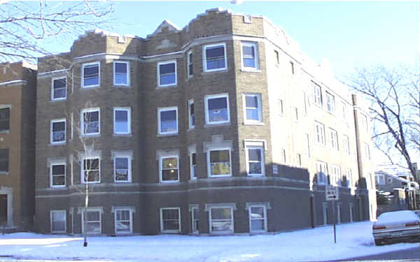 2654-2658 W Ainslie St in Chicago, IL - Foto de edificio
