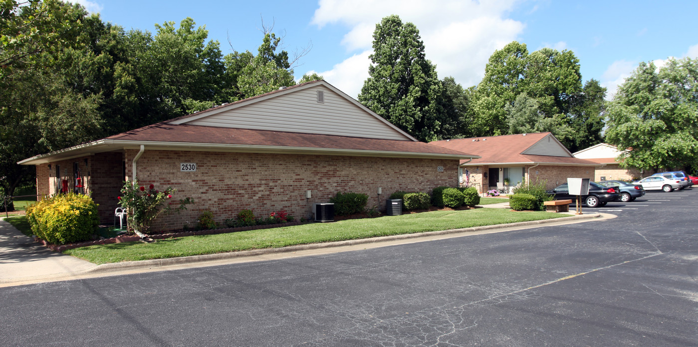 Aldersgate II in Greensboro, NC - Building Photo