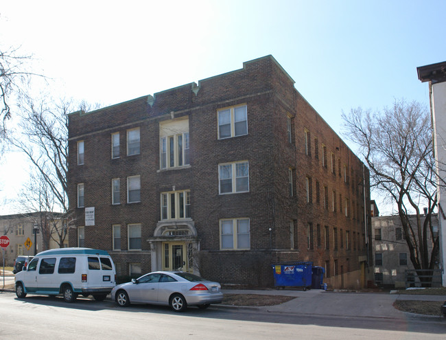 The Shelburne in Minneapolis, MN - Foto de edificio - Building Photo