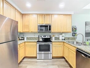 9051 Treasure Trove Ln in Kissimmee, FL - Building Photo - Building Photo