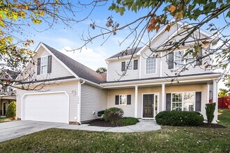 1214 Braemar Highland Dr in Zebulon, NC - Building Photo - Building Photo