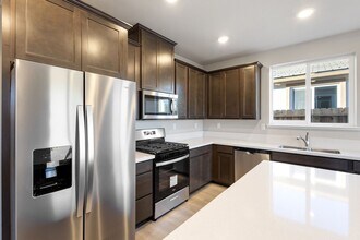 7508 Rambling Rdg Rd in Reno, NV - Building Photo - Building Photo