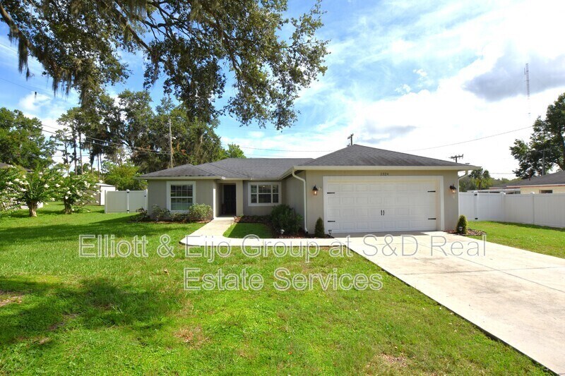 1324 Auburn St in Lakeland, FL - Building Photo