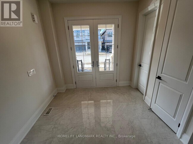 48 Plank Rd in Bradford West Gwillimbury, ON - Building Photo - Building Photo