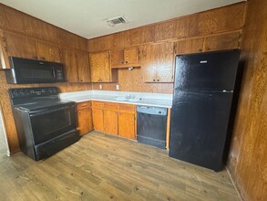 611 Sunset Ln in Copperas Cove, TX - Foto de edificio - Building Photo