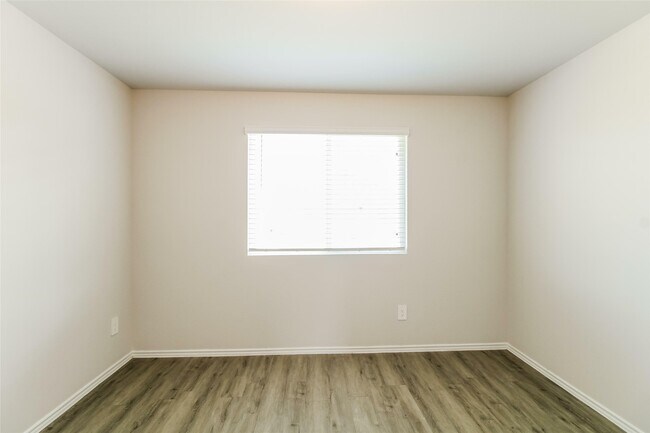 14104 Lahontan Dr in Shenandoah, TX - Building Photo - Building Photo