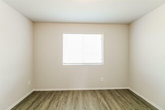 2529 Grayling Dr in Shenandoah, TX - Building Photo - Building Photo