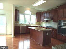 2804 Hoffs Way in Warrington, PA - Building Photo