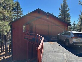871 Tyner Way in Incline Village, NV - Building Photo
