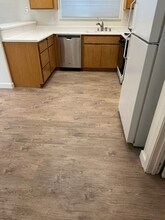 384 Gravenstein Ave in Brentwood, CA - Building Photo - Building Photo