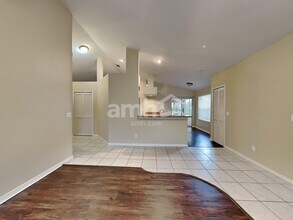 3334 Lakeview Cir in Melbourne, FL - Building Photo - Building Photo