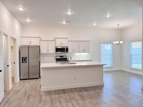 2411 Graham Ln in Pea Ridge, AR - Building Photo - Building Photo