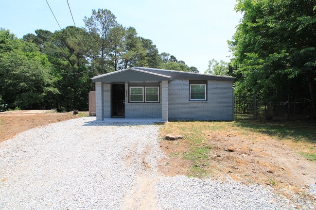 property at 895 Brackett Rd