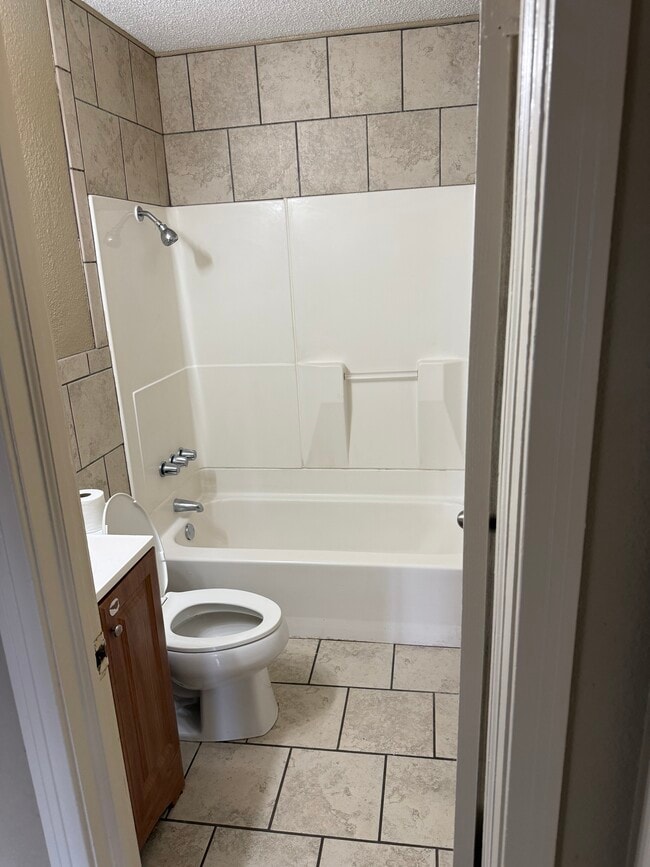 1701 N Mockingbird Ln in Abilene, TX - Foto de edificio - Building Photo