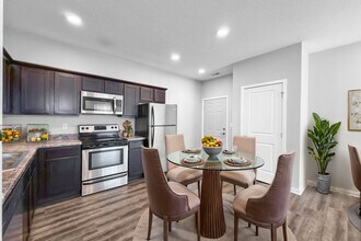 Johnston Gardens Apartments in Johnston, IA - Building Photo - Building Photo