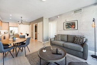3900 Biscayne Blvd in Miami, FL - Building Photo - Building Photo