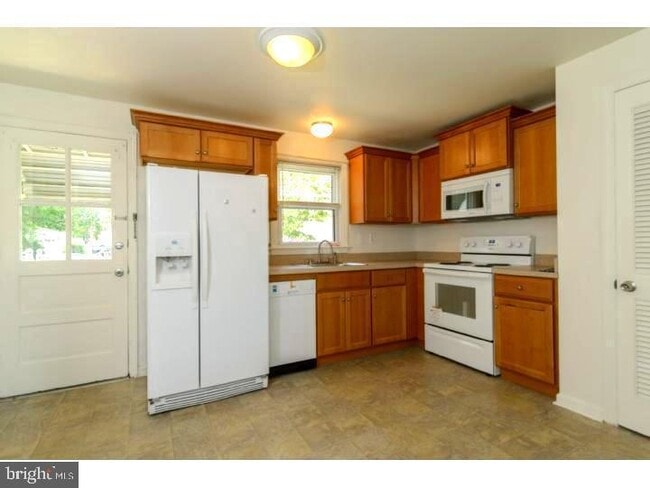 property at 742 S Matlack St
