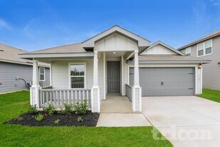 13507 Emerson Wy in Saint Hedwig, TX - Building Photo