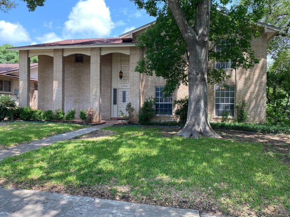 4823 Los Reyes St in San Antonio, TX - Building Photo