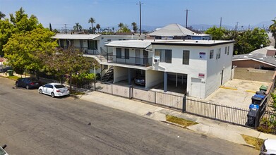 3215 W 18th St in Los Angeles, CA - Building Photo - Building Photo