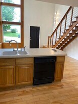 506 W Wall St in Kirksville, MO - Building Photo