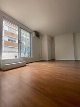 33 Gold St in New York, NY - Building Photo - Building Photo