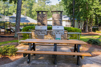 Riverstone on Powers Ferry in Marietta, GA - Building Photo - Building Photo