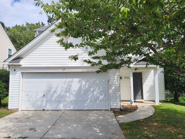 property at 5925 Hidden Meadow Ln