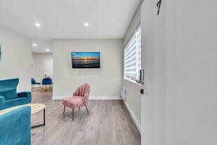 10004 E Bay Harbor Dr, Unit SI ID1527174P in Bay Harbor Islands, FL - Building Photo
