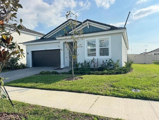 10353 Fieldstone Myrtle Wy in San Antonio, FL - Building Photo - Building Photo