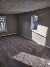 39 Stevenson St in Seneca Falls, NY - Foto de edificio - Building Photo