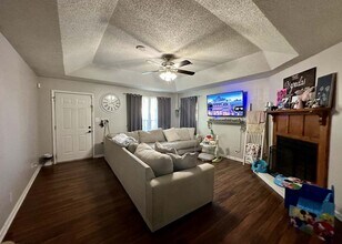 118 Shady Maple Dr in Clarksville, TN - Building Photo - Building Photo